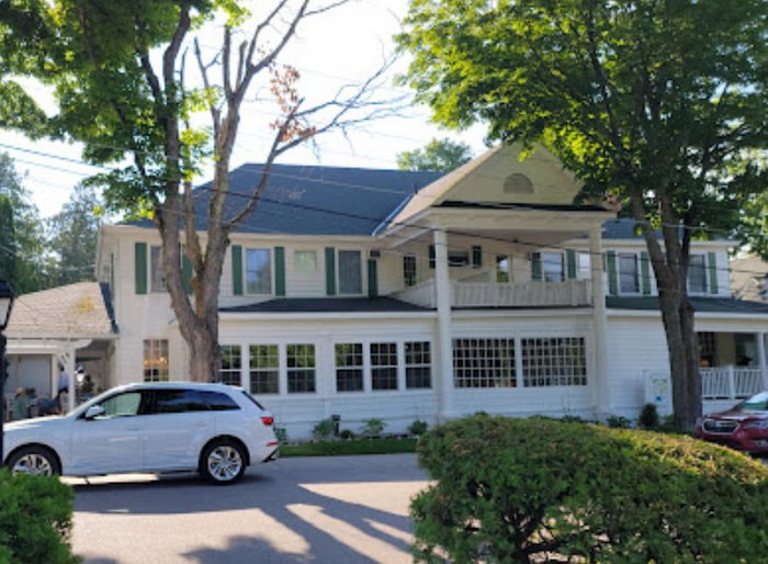 Colonial Inn - From Web Listing (newer photo)